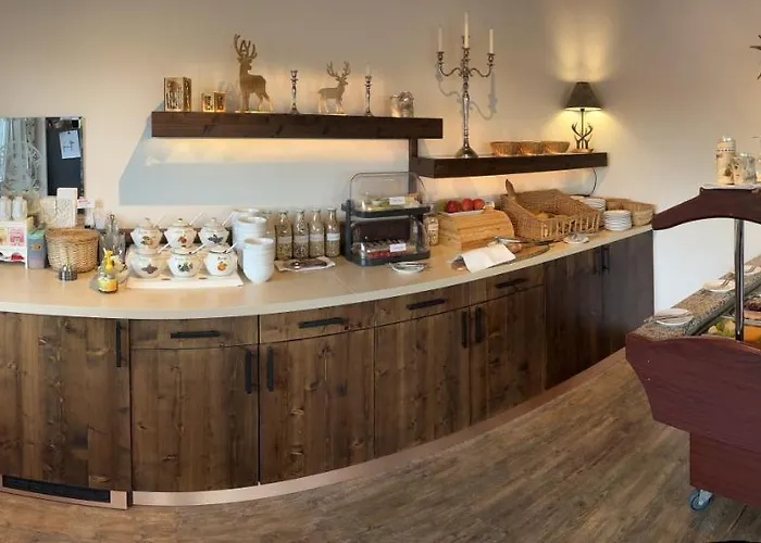 酒店 Berghof Albersweiler